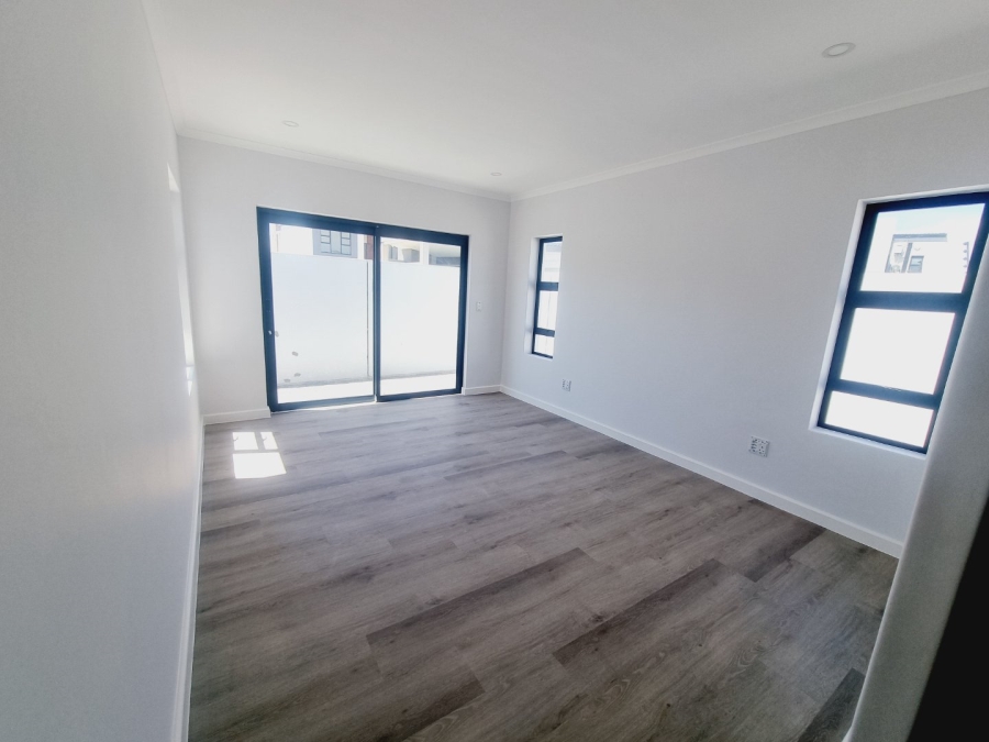 Commercial Property for Sale in Sandown Western Cape